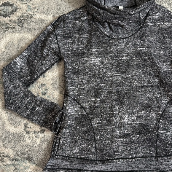 Lululemon Forever Endeavour Long Sleeve - Picture 2 of 10